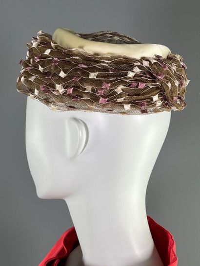 JEANNE LANVIN Castillo - Pillbox hat. Circa...