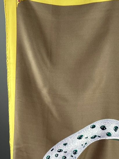CARTIER Le Must - Brown and anise green silk...