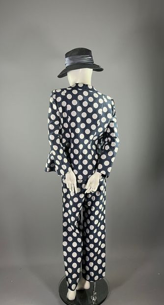 GIORGIO ARMANI - Collection croisière 2011...