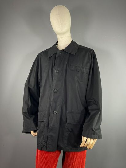 CHRISTIAN DIOR homme - Sur veste

Le modèle...