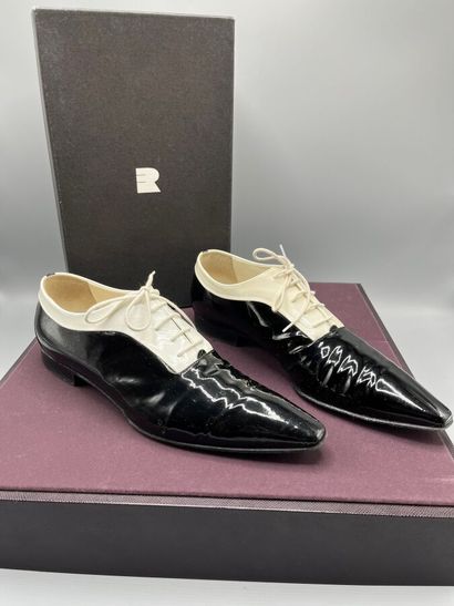 FRATELLI ROSSETTI - Richelieu Balmoral.

Modèle...