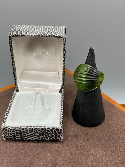 LALIQUE - Bague NERITA.

Modèle en cristal...