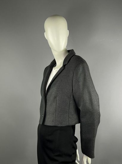 JIL SANDER - Short jacket.

Cut from a wool-cashmere...