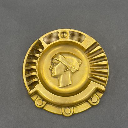 Entreprise THECLA - Medal object in gilded...