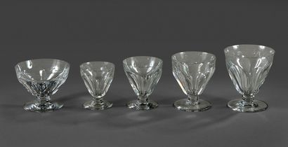 BACCARAT - Set of cut crystal glasses Harcourt...
