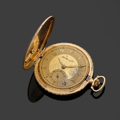MOSER & Cie - 14 k (585 thousandths) yellow...