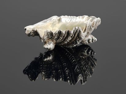 Salt cellar in silver (800 thousandths) in...