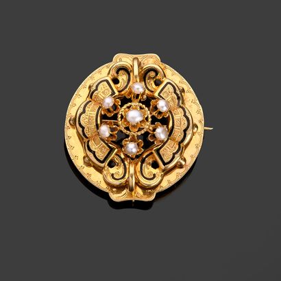 18k (750 thousandths) yellow gold brooch...