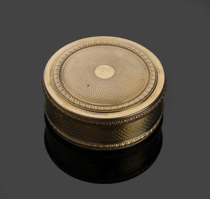 Boîte circulaire couverte en vermeil 925...