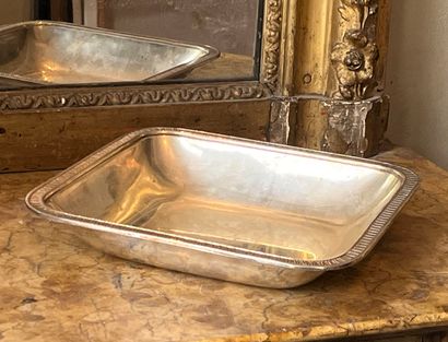 Plat creux quadrangulaire en argent 925 millièmes,...