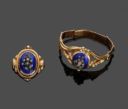 Set in 18k (750 thousandths) yellow gold...