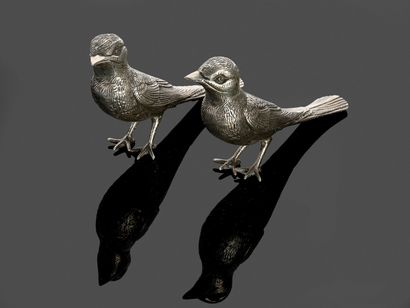 Deux statuettes représentant des oiseaux...