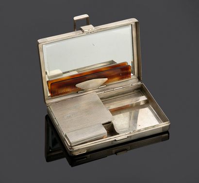 800 thousandths silver minaudière with fluted...