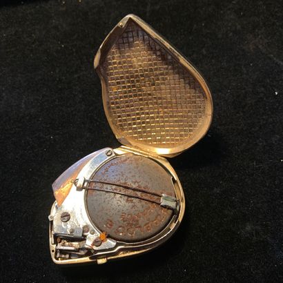 FLAMINAIRE Lighter set in 18k (750 thousandths)...