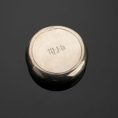 Boîte circulaire couverte en argent uni 925...