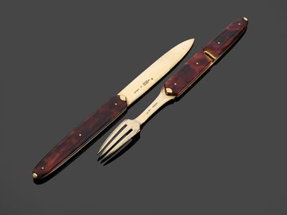 Gustave KELLER - Deployant travel cutlery...
