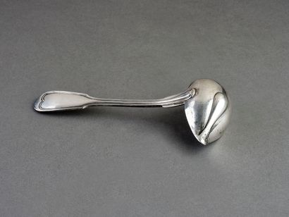ERCUIS - Cuiller à sauce en métal argenté...