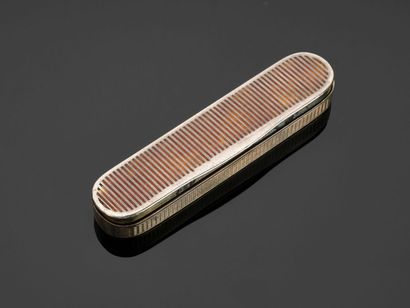 Oval silver case with 925 thousandths vermeil...