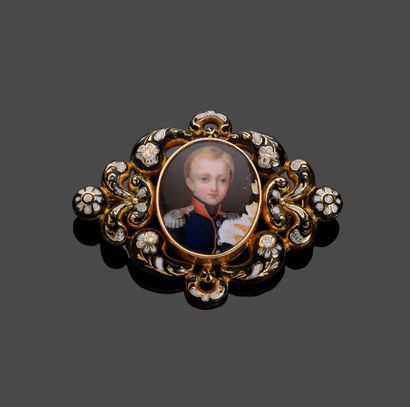 18k (750 thousandths) yellow gold brooch...