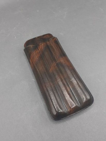 Cigar case.

Made of leather with a finely...