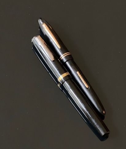 Set of two fountain pens - (BAYARD, PLEXIGLASS)
BAYARD...