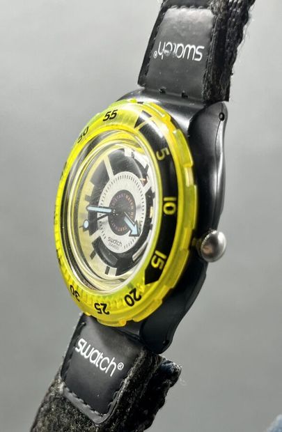 SWATCH, SWATCH watch, model in the SCUBA...