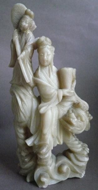 Groupe en stéatite figurant deux Guanyin....