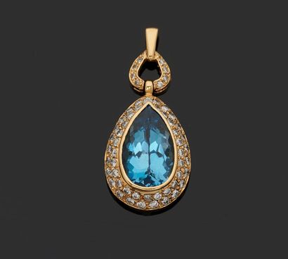 Pendentif en or jaune 18 k (750 millièmes)...