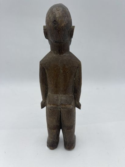 Statuette anthropomorphe Lobi en bois sculpté...