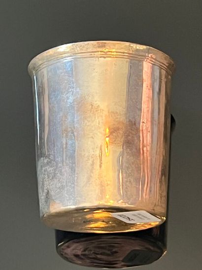 Silver tumbler decorated with filets engraved...