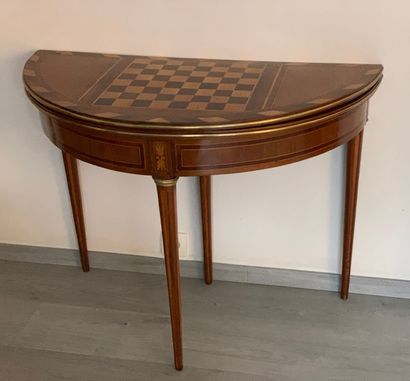 Half-moon game table with portfolio top in...