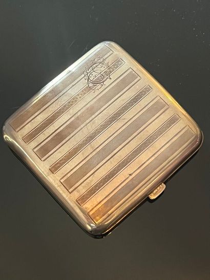 Cigarette box in silver 925 thousandths decorated...