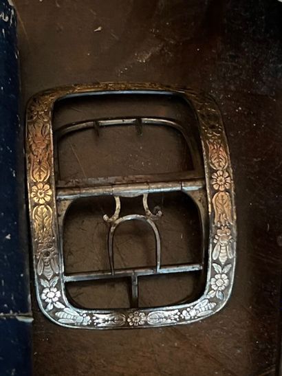 Belt buckle in silver and 950 thousandths...