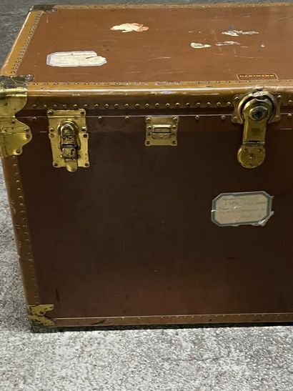 HARTMANN travel trunk, 2 leather handles,...