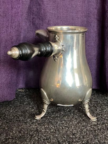 Tripod silver coffee pot, 800 thousandths,...