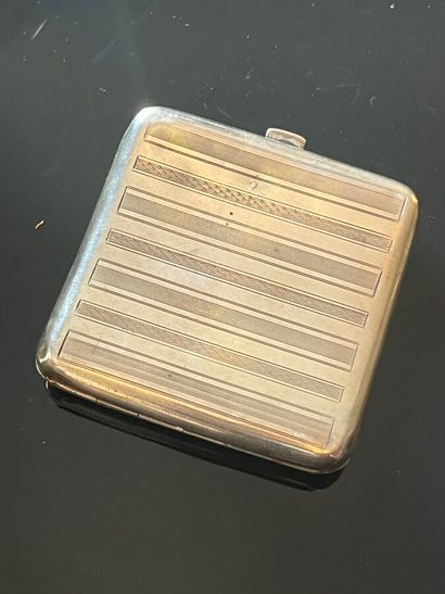 Cigarette box in silver 925 thousandths decorated...