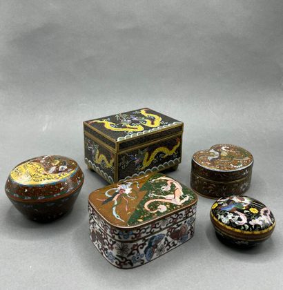 CHINE et JAPON - lot de boites et brûle parfums...