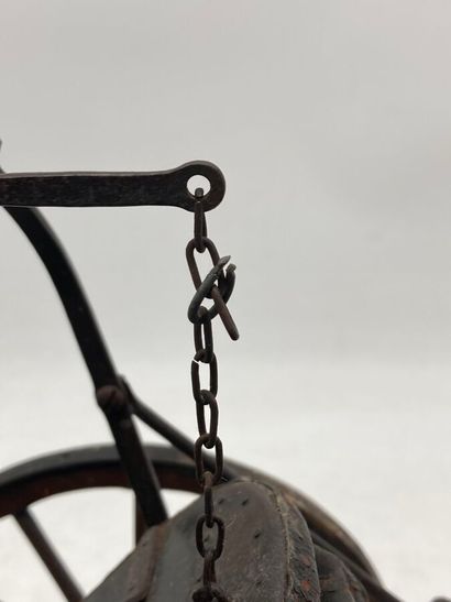 Modèle réduit d'une forge de campagne à deux...
