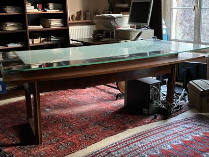 Maison LELEU
Wood and veneer desk with glass...