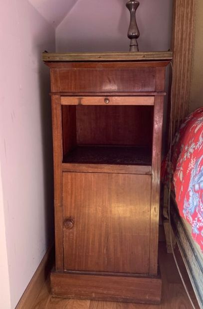 Two mahogany veneered bedside tables (wear,...