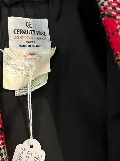 CERRUTI 1881 - Années 80 - Ensemble tailleur.

En...