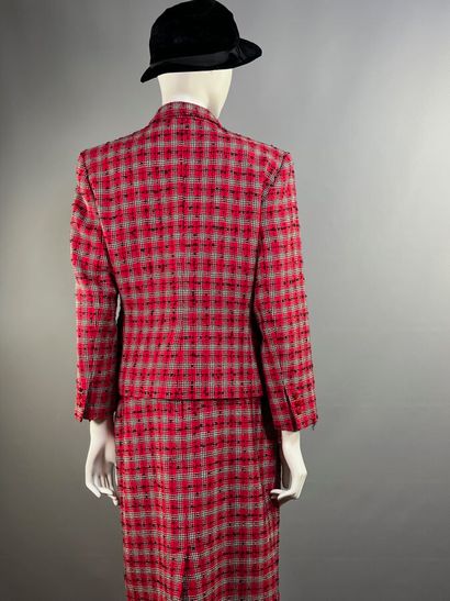 CERRUTI 1881 - Années 80 - Ensemble tailleur.

En...