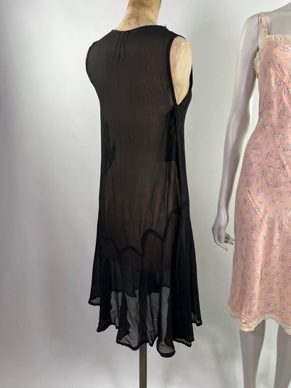 Début du XXème siècle - Lot de vêtements...