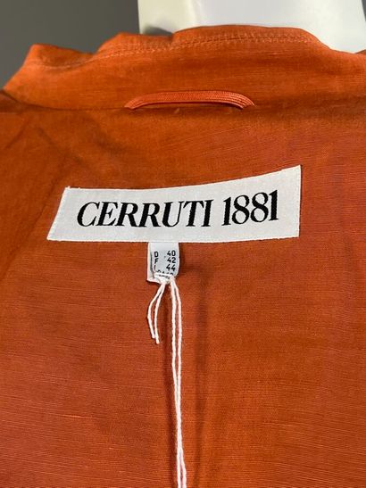 CERRUTI 1881 - Années 90 - Veste longue.

En...