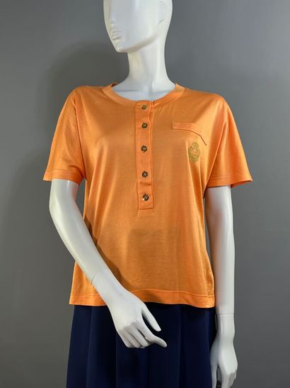 AALLARD de Megève - Lot de 2 tops.

-Modèle...