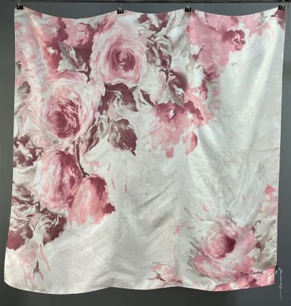 PIERRE CARDIN ET AUTRES - Lot de foulards...