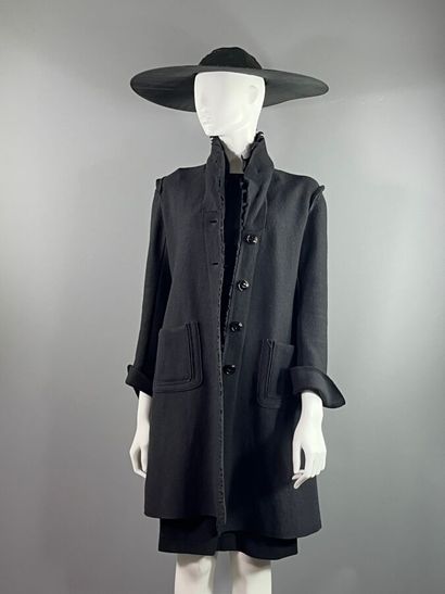 MARITHÉ FRANÇOIS GIRBAUD - Manteau

Le modèle...