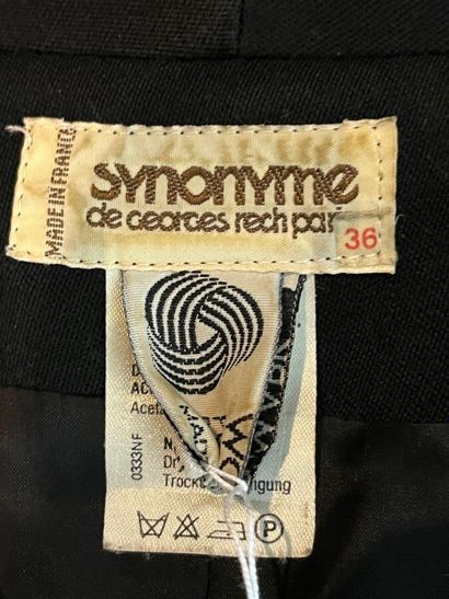 GEORGES RECH Synonyme 

Tailleur en laine...