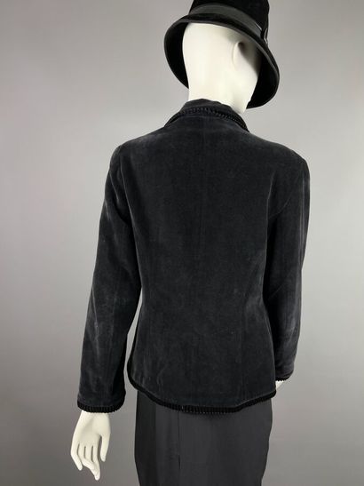 KENZO Jungle - Veste

Modèle taillé dans...