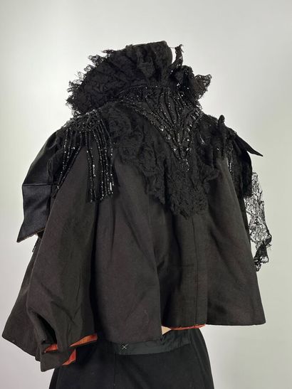 Fin du XIXème siècle - 1900 - Lot de vêtements...
